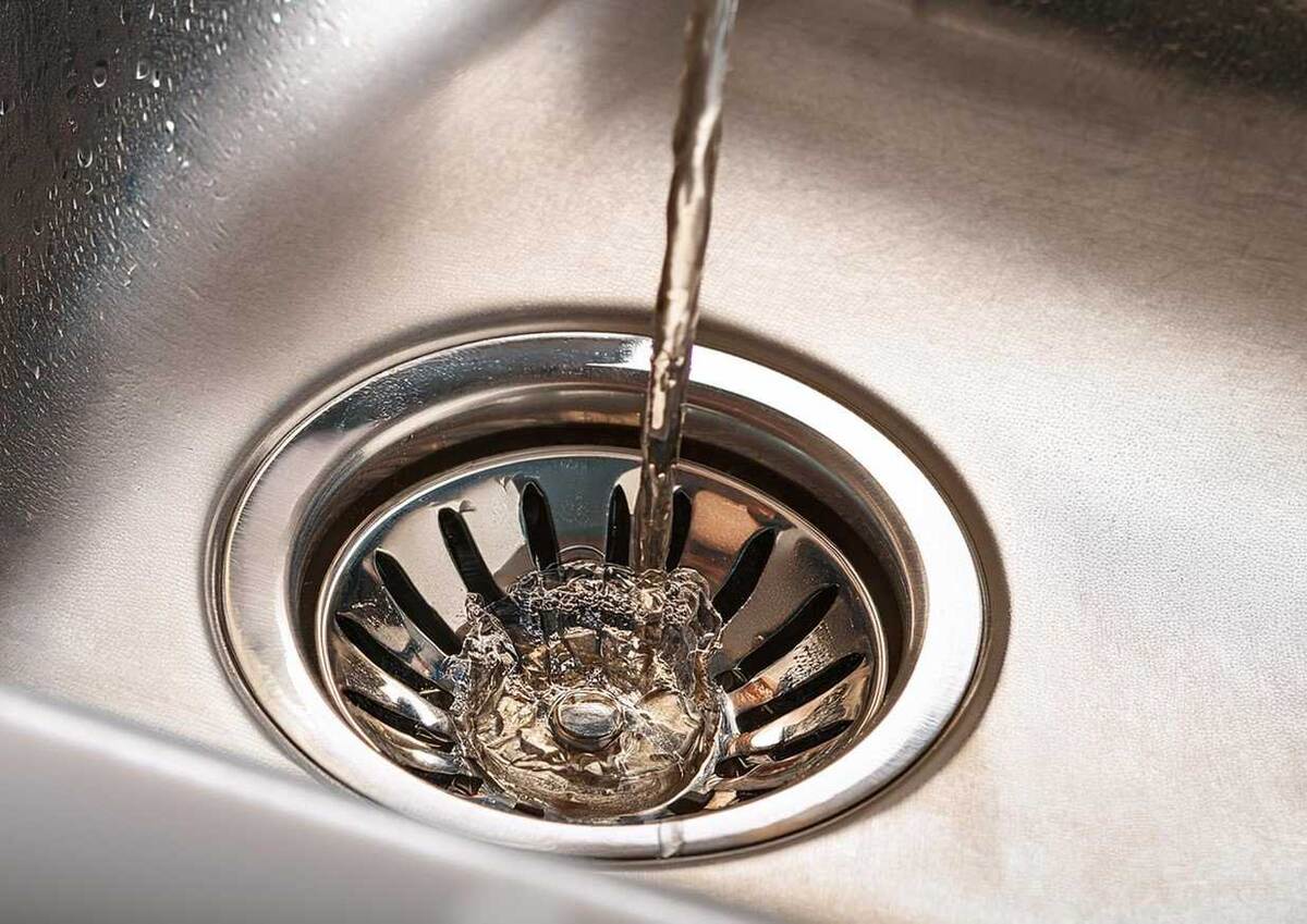 Эффективные методы быстрого устранения засоров на кухне