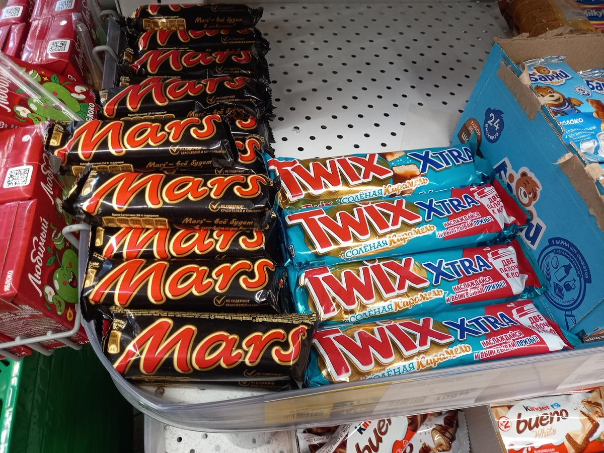 Неожиданные товары у кассы, которые стоят дороже красной икры