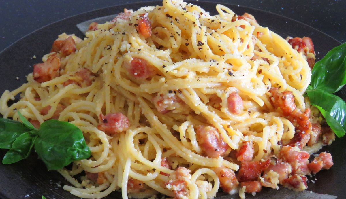 Идеальная паста карбонара: секреты восторга на вашей кухне
