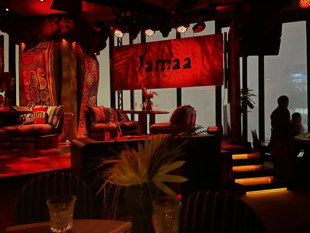 ���� � ���� ������: �������� Jamaa �� �������� ������