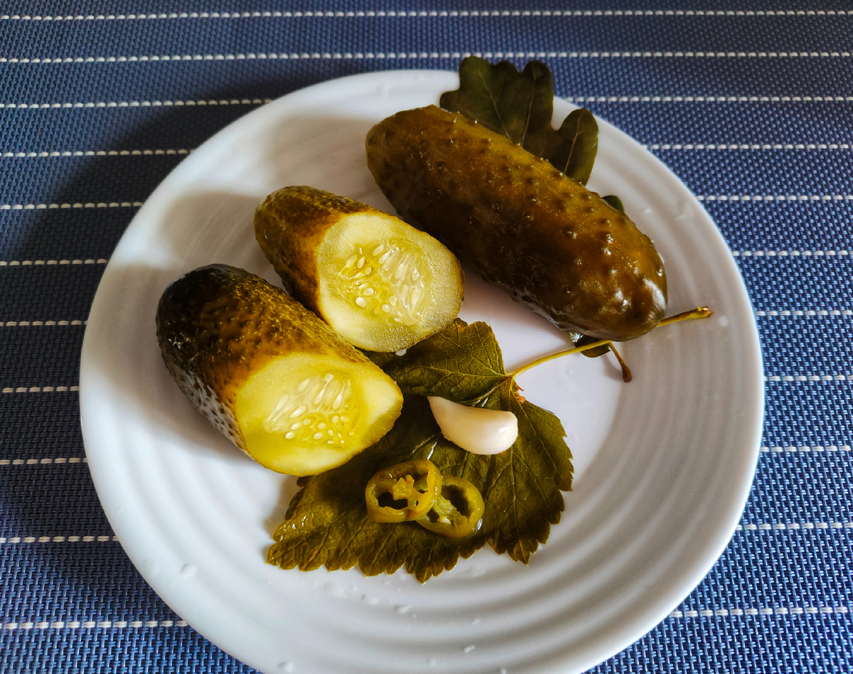 Как приготовить хрустящие малосольные и солёные огурцы