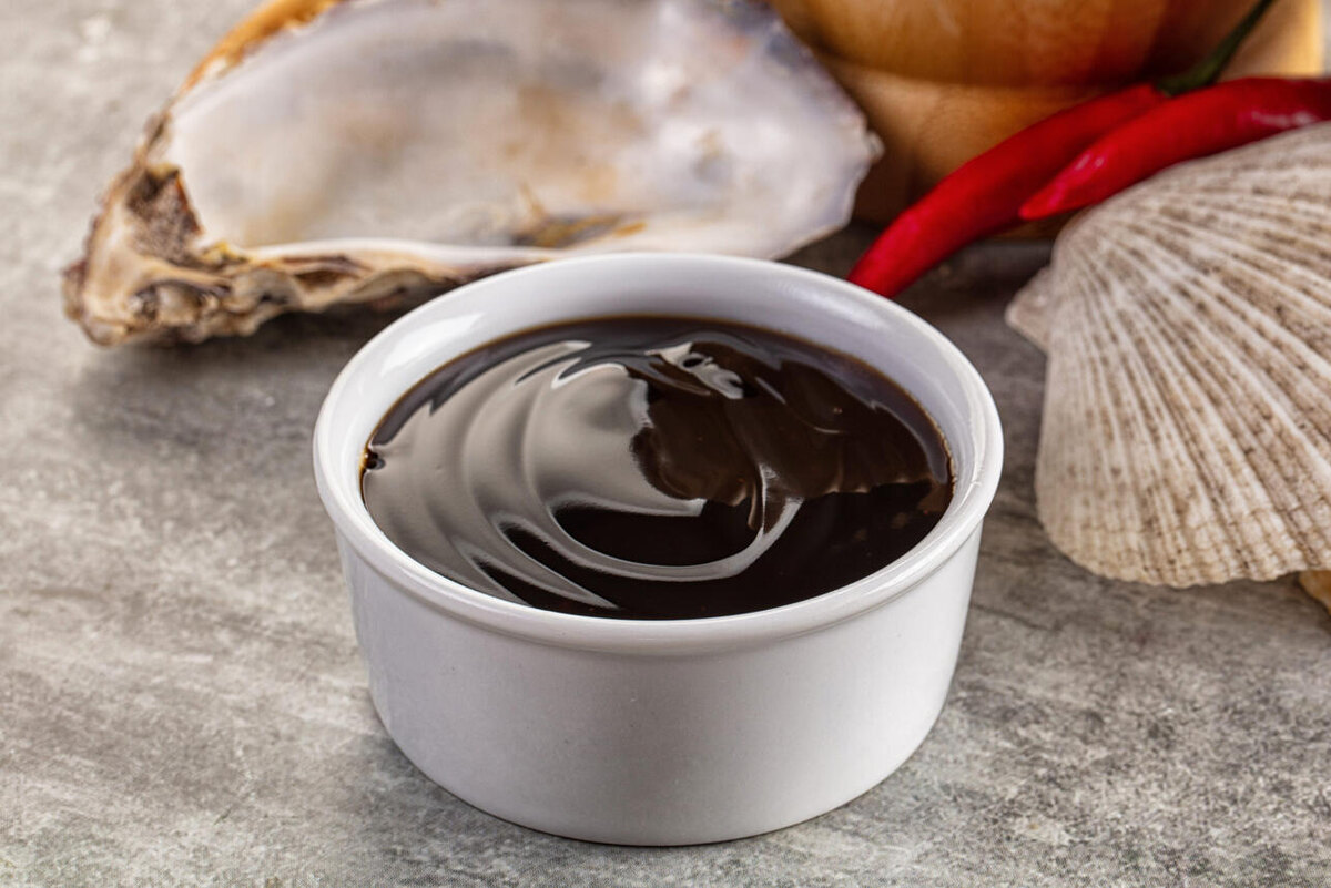 Устричный соус: секреты выбора и применения в кулинарии