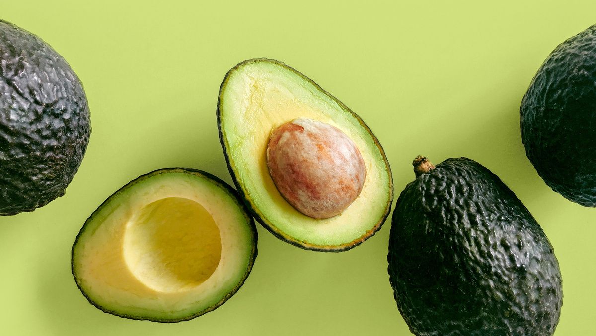 Авокадо на подоконнике: как вырастить зеленое чудо из косточки