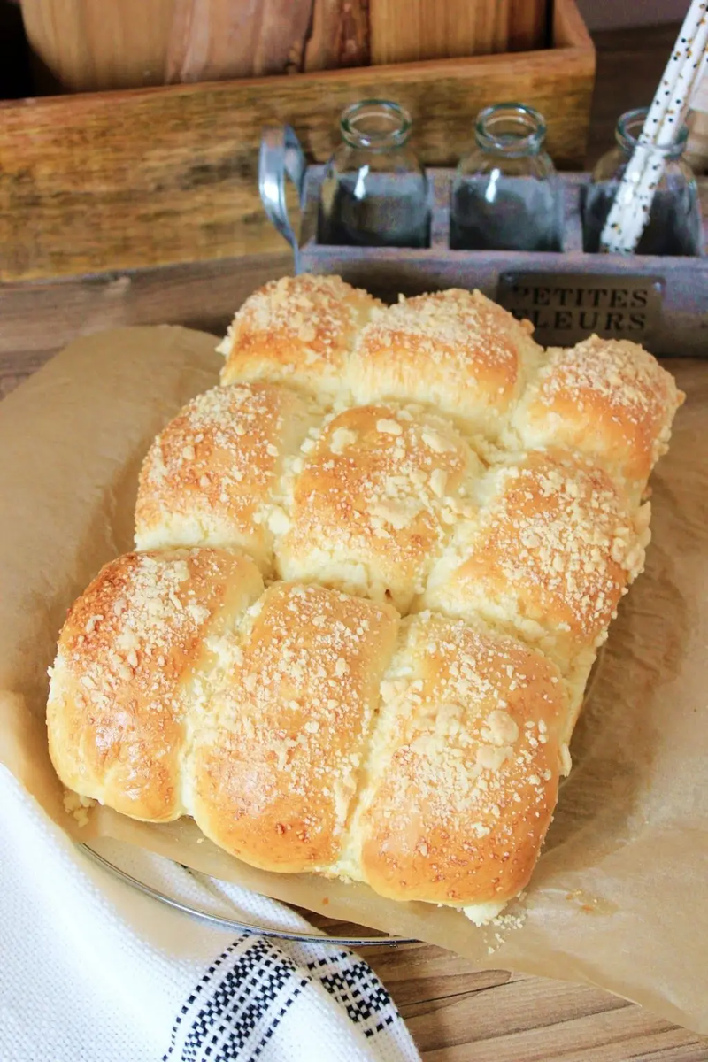 Вкусное возвращение детства: булочки с нежной крошкой