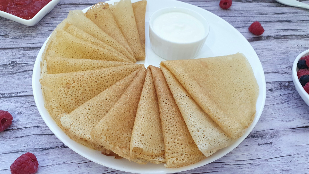 Легкие и ажурные заварные блины: идеальный рецепт на молоке и кипятке