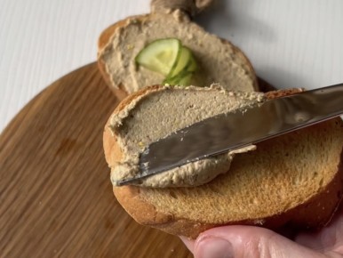 Ностальгия по 90-м: приготовить закуску за считанные минуты