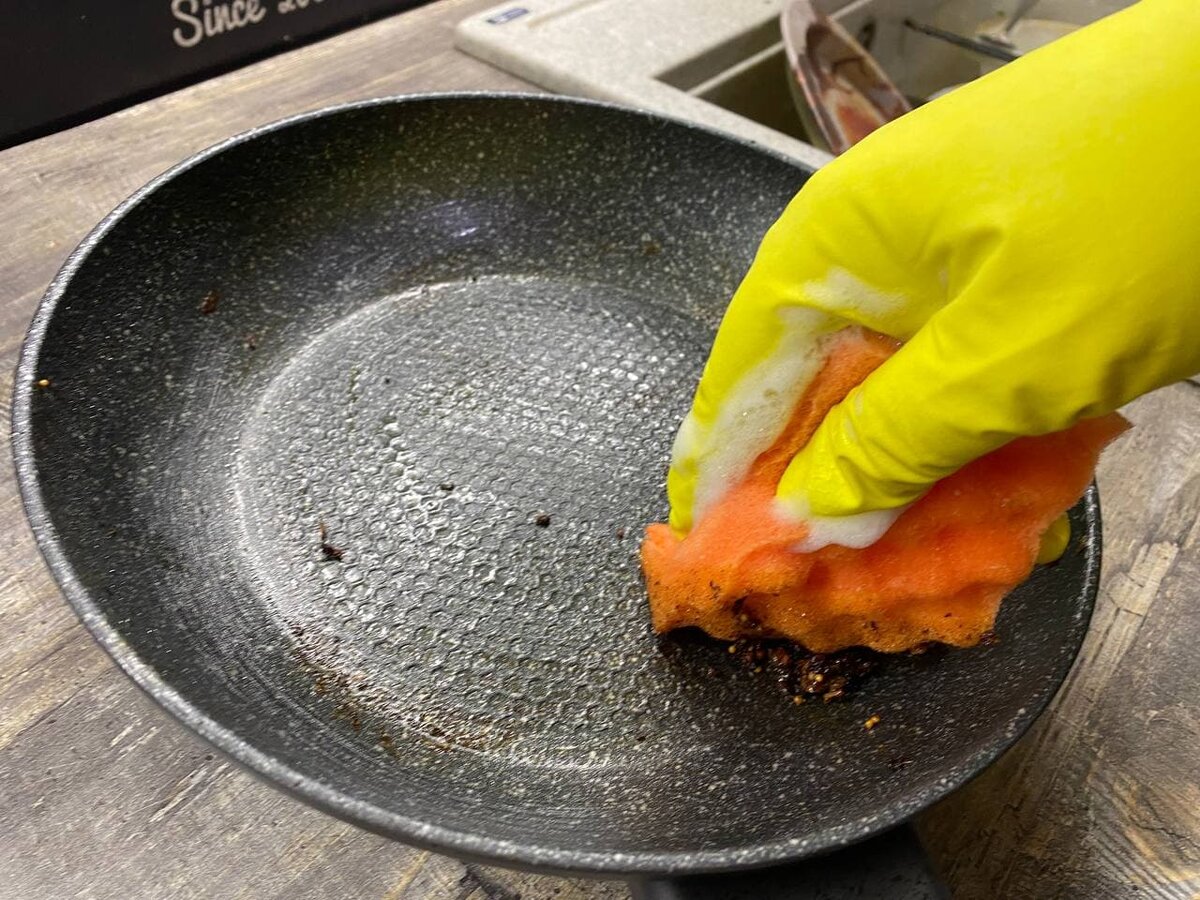 Как навсегда избавиться от жира на кухне: эффективные средства для уборки