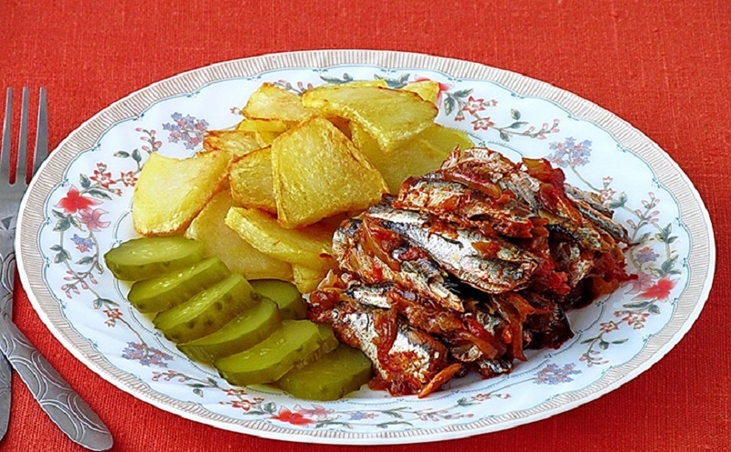 Килька в томате: возвращение к традиционному рецепту