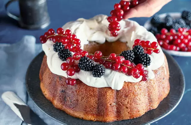 Кулич нового поколения: бисквитно-дрожжевая радость пропитанная ромом