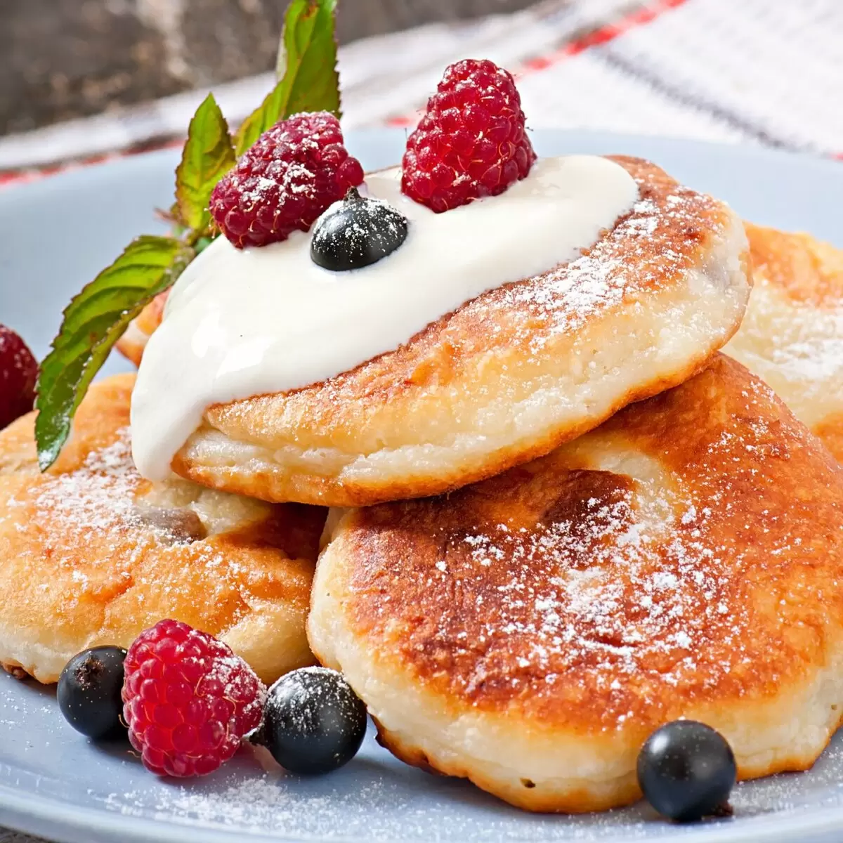 Секреты успешных сырников: как сделать любимое лакомство без лишних хлопот