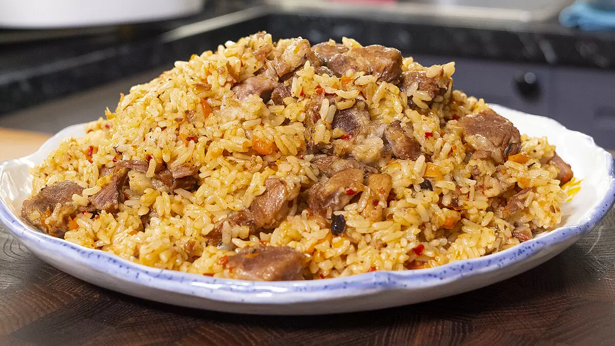 Приготовление плова со свининой в мультиварке: просто и вкусно