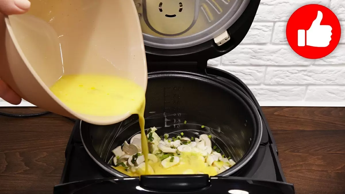 Пышный омлет с грибами: зарядите утро вкусом