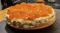 Изысканный новогодний торт с красной рыбой: вкусный акцент на праздничном столе