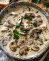 Нежный сливочный суп с курицей и грибами: как приготовить ресторанный деликатес дома